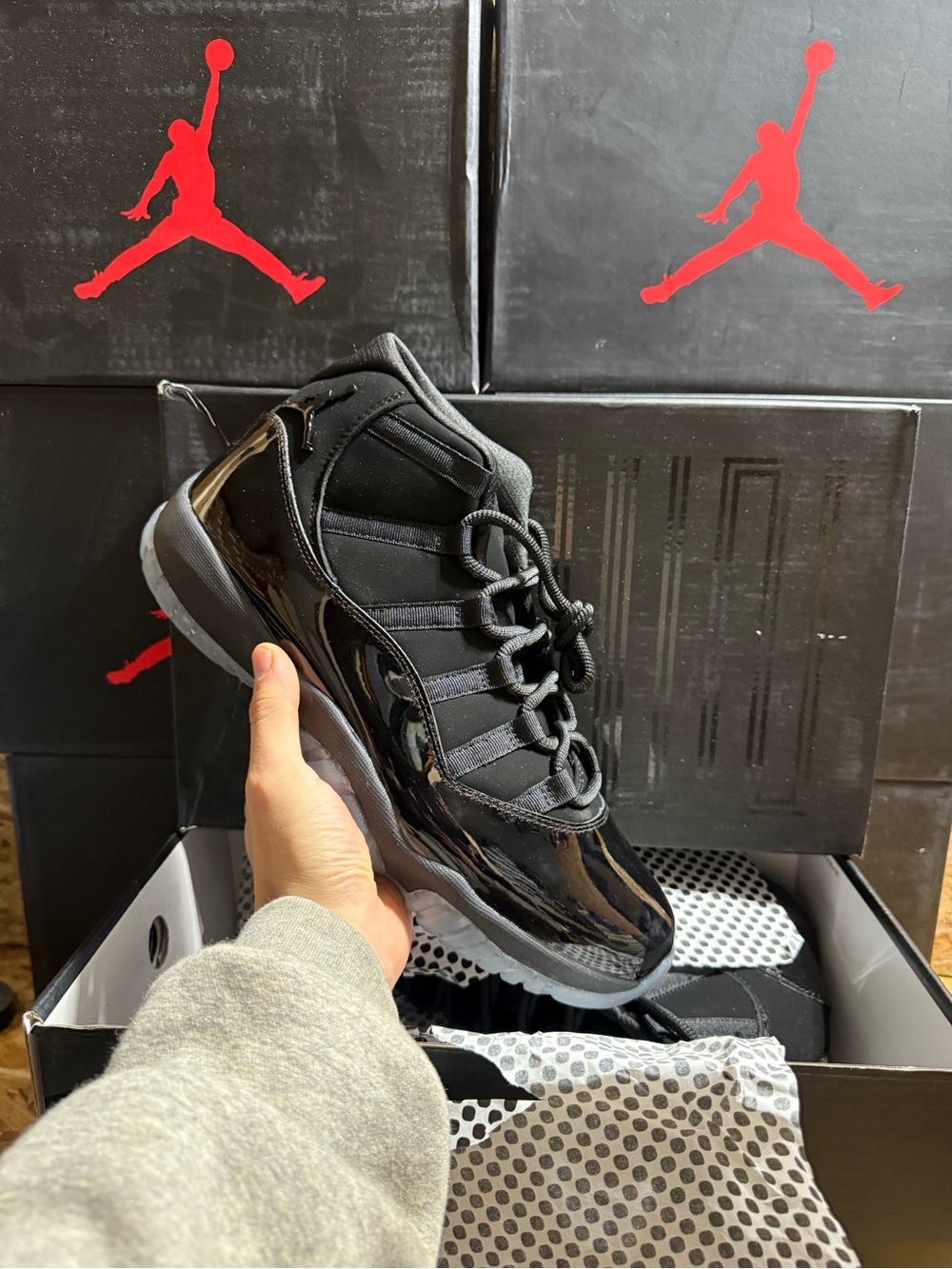 Air Jordan 11 Retro Cap And Gown